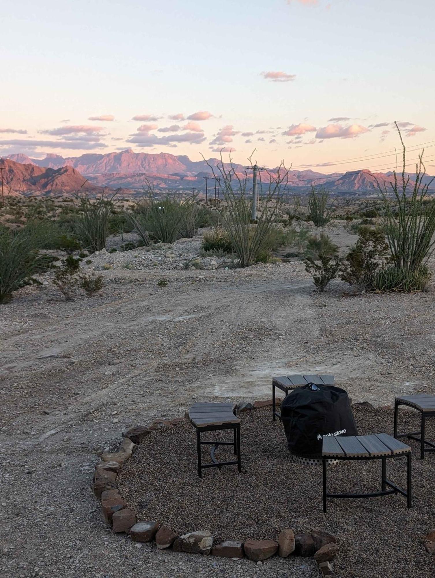 Stardust Luxury Cottage With Loft & A Great View Terlingua Exterior photo